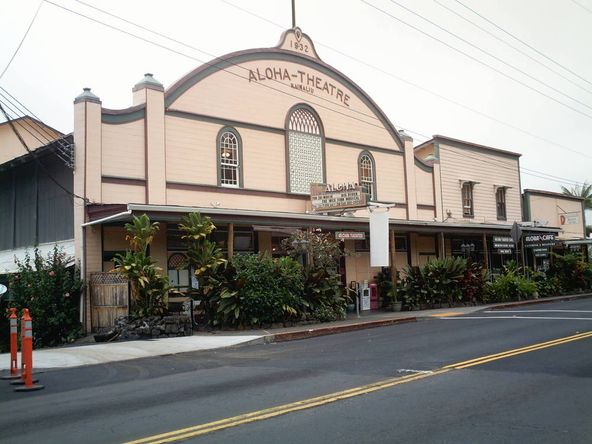 Harold's Union Station: 79-7387 Hawaii Belt Road, Kealakekua, HI 96750